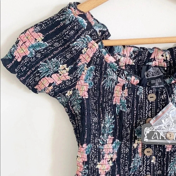 Angie Off the Shoulder black Hawaiian floral Button Down Flora Dress - Picture 4 of 7